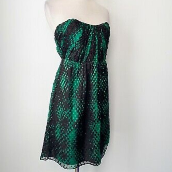 Alice & Trixie Silk Strapless Sweetheart Dress - Picture 5 of 7